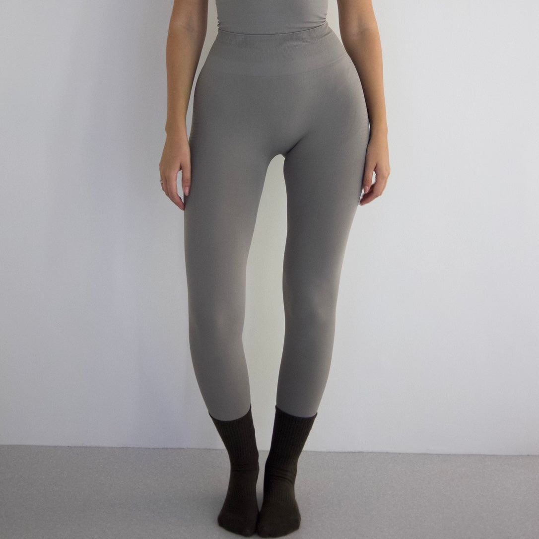 High waisted leggings